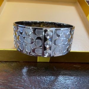 COACH bangle "C" bracelet, like new